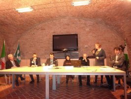 Un momento dell'intervento di uno dei relatori