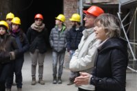 L'arch. Elena Bellini illustra la problematiche del cantiere